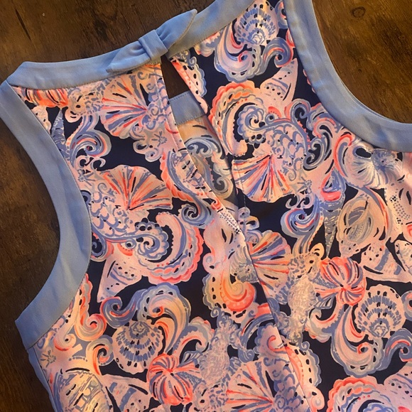 Lilly Pulitzer size 4 - Picture 4 of 4
